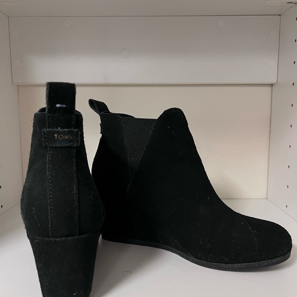 TOMS wedge booties, black, size 7.5 US women’s - Picture 3 of 3